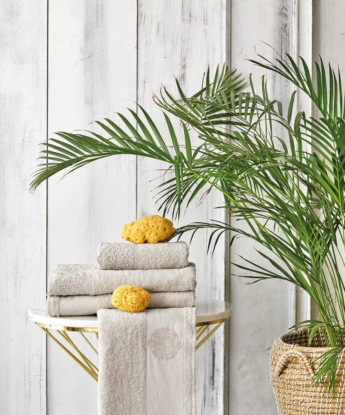 Karaca Home Valeria Hamam Set Royal Gold