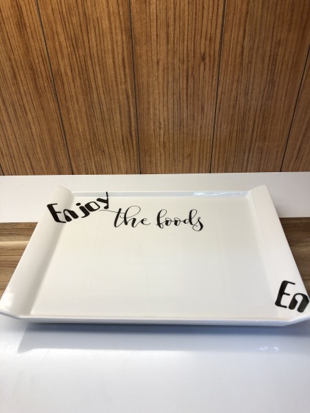 Servierplatte mit Schrift enjoy the foods
