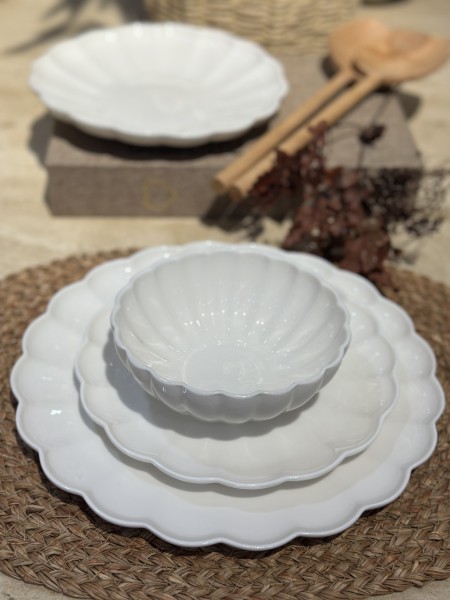 Lotus weiss Geschirrset 24 teilig